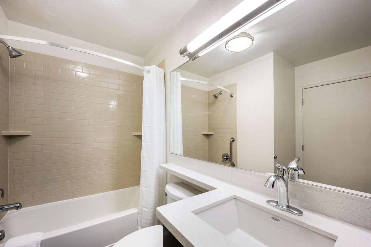 Sonesta Simply Suites Dallas Galleria Екстер'єр фото