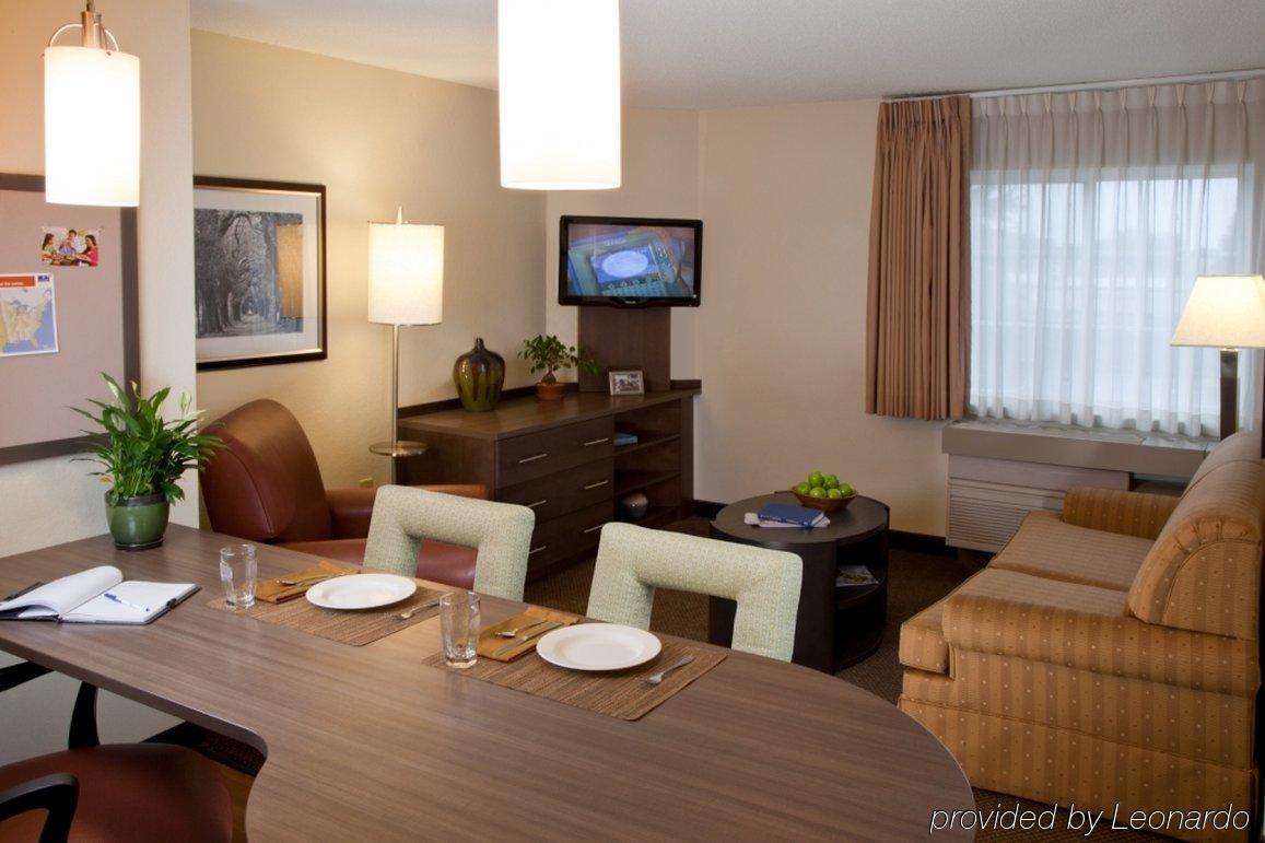 Sonesta Simply Suites Dallas Galleria Екстер'єр фото