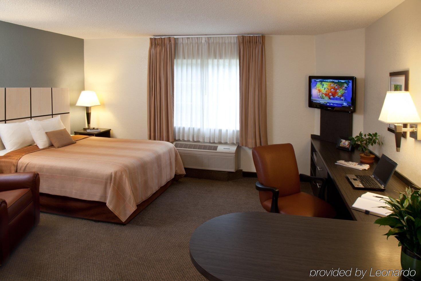 Sonesta Simply Suites Dallas Galleria Номер фото